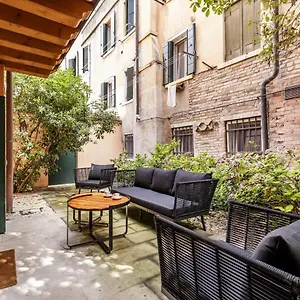 Ca' San Carlo By Wonderful Italy , Venedig Italien